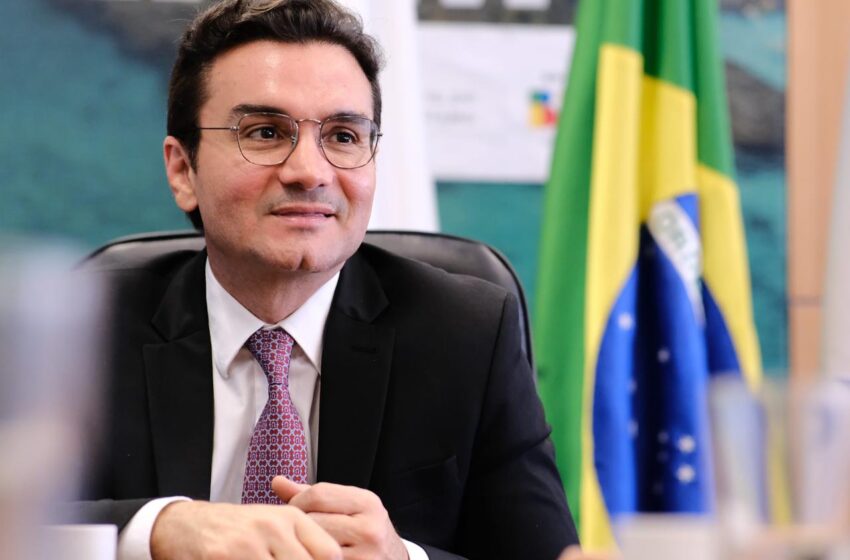  Ministro do Turismo anuncia investimentos e participa de ações em Soure, no Marajó